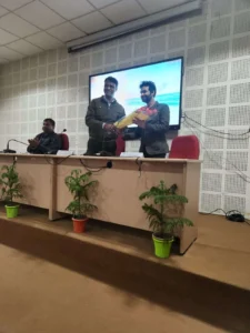 f3786dd0 bf38 4c62 9693 636792963f27 2